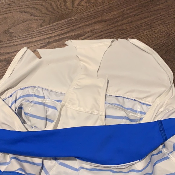 Lululemon 🦄rare colour🦄 Run Shorts size 4 - Picture 3 of 4